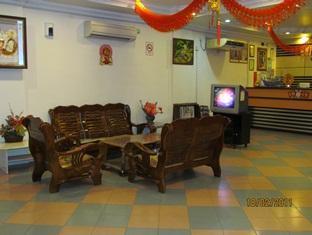 Hotel Lam Seng Pantai Remis Dış mekan fotoğraf
